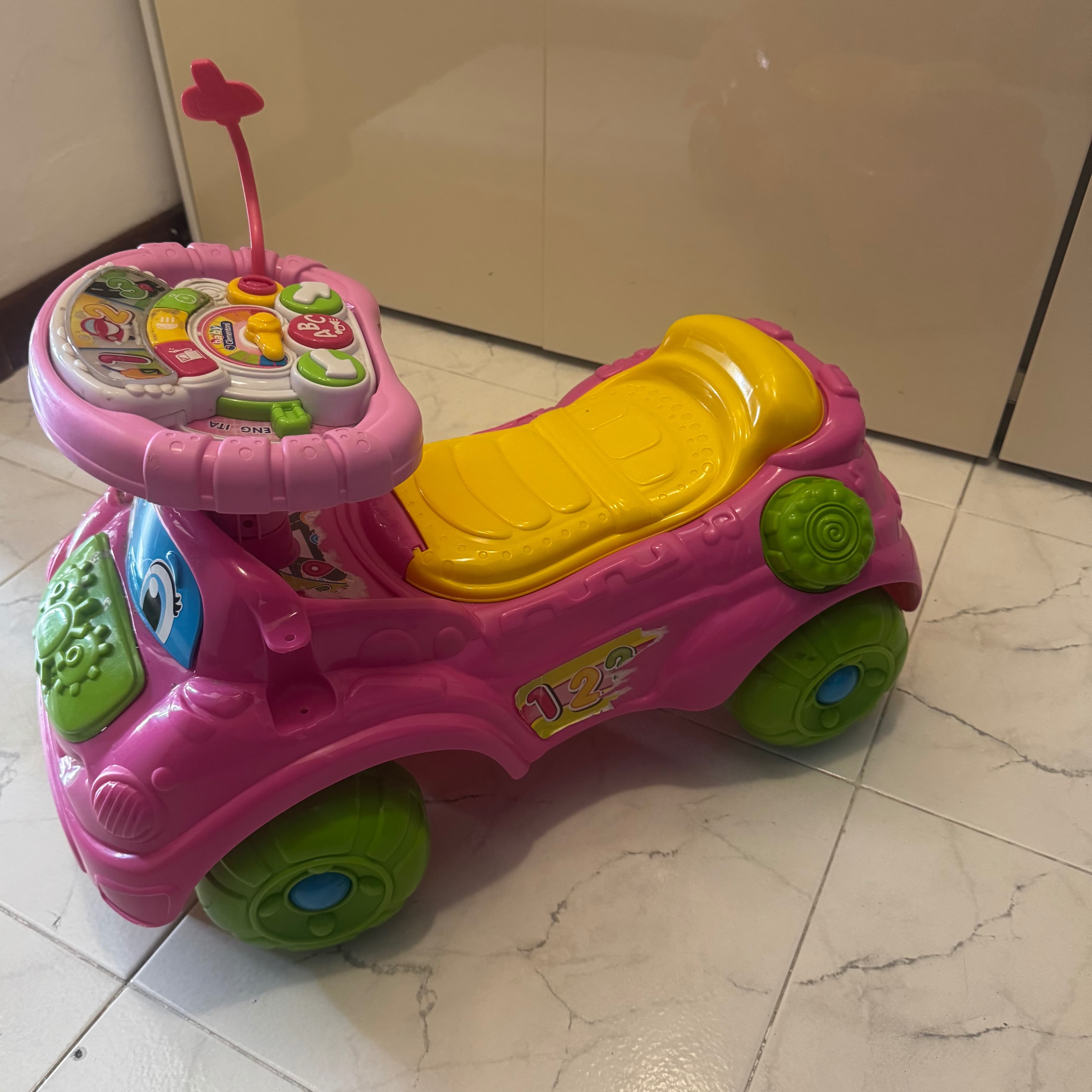 Coche de juguete musical - 2