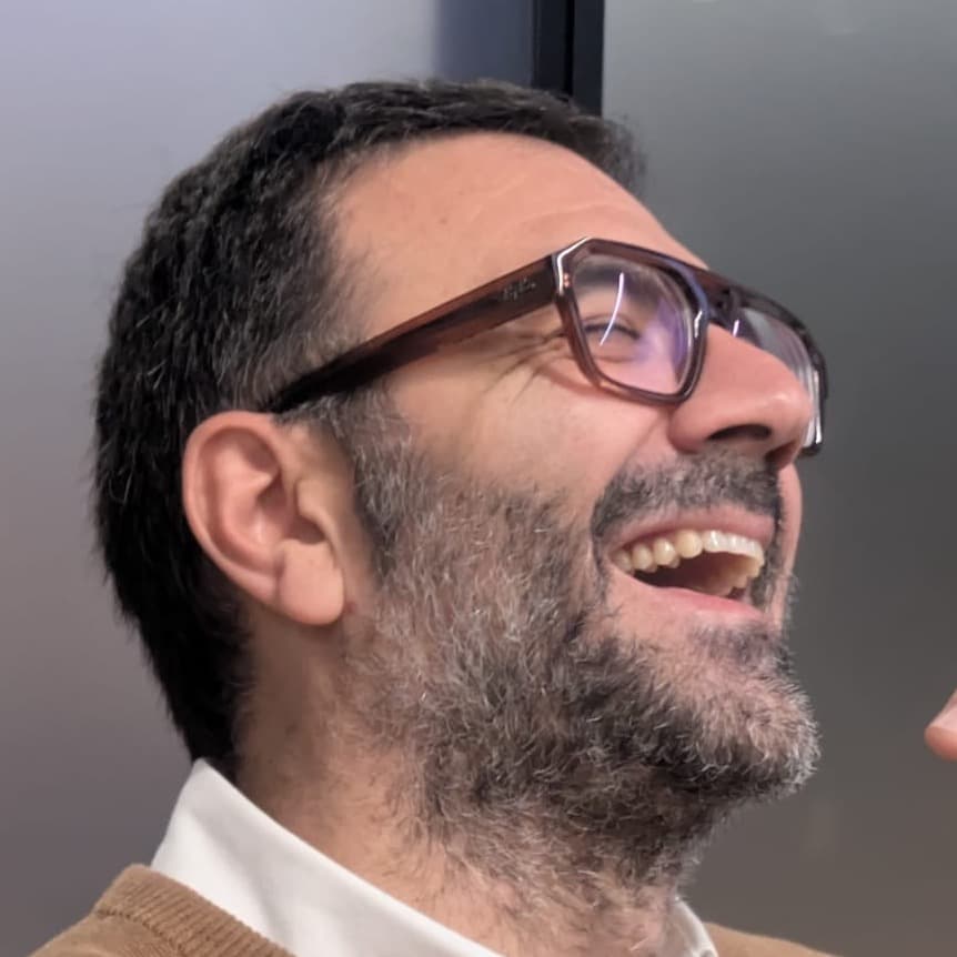 Gabriele R.