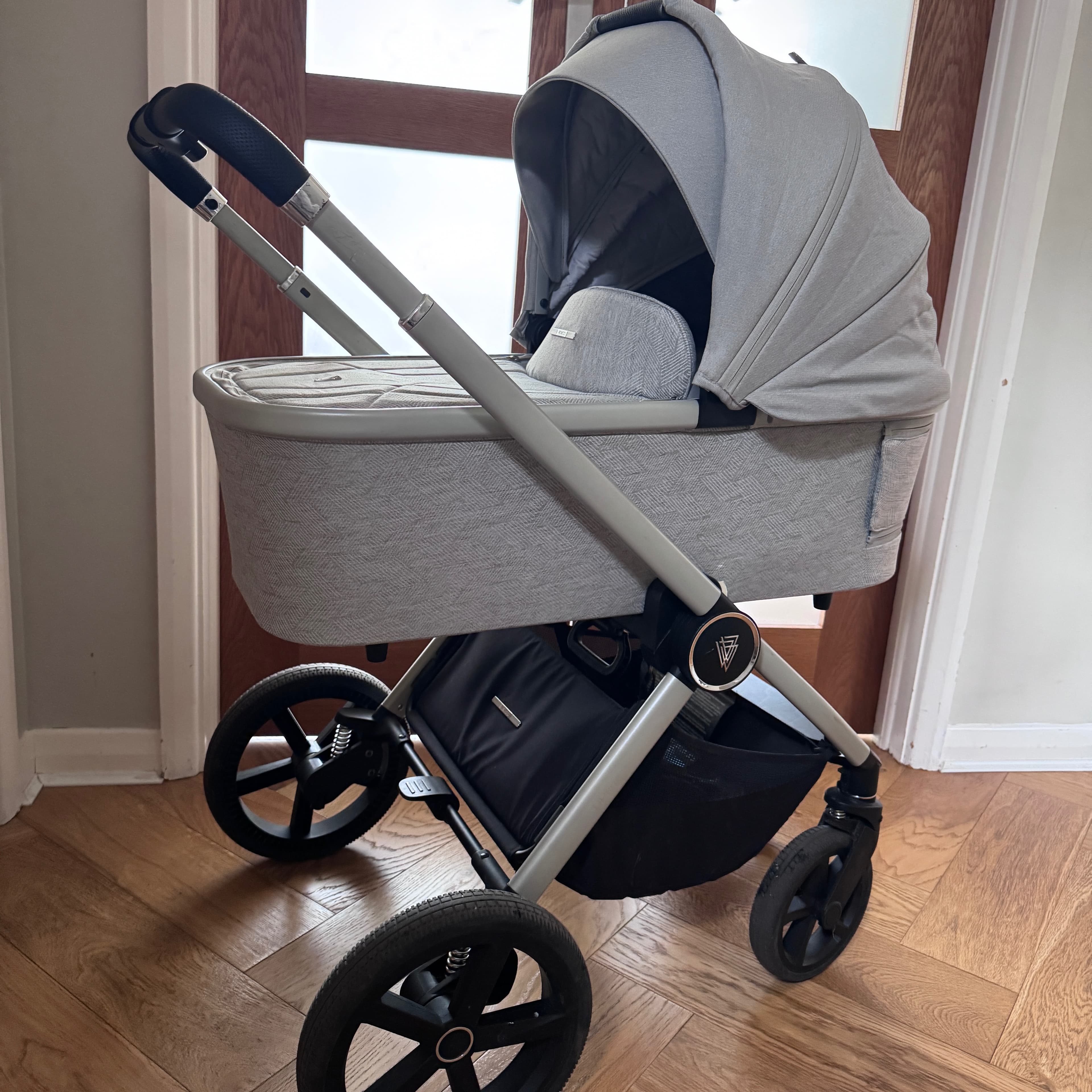 Venicci Upline 2 Pram - 2
