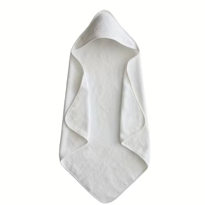 Serviette de bain à capuchon pour bébé