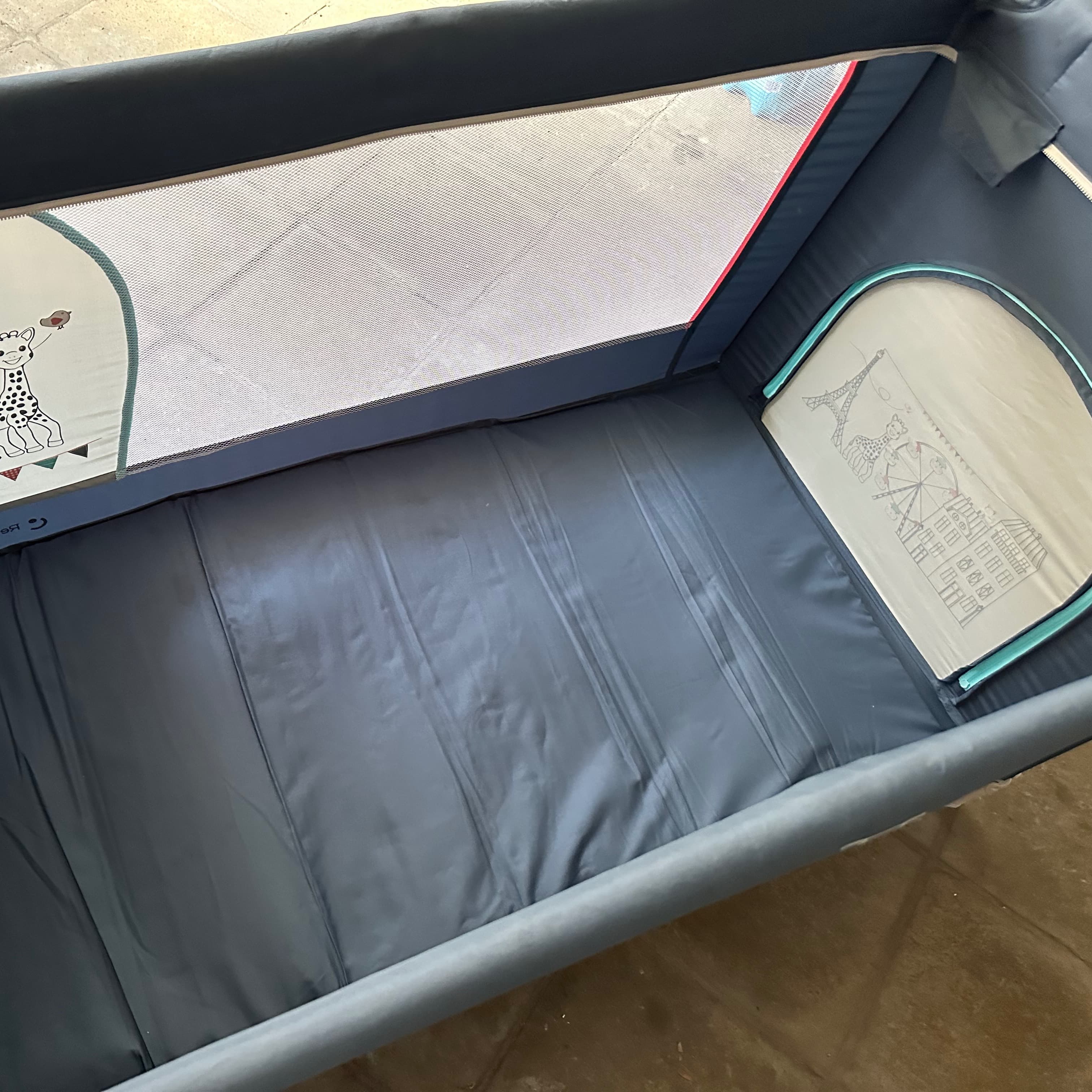 Das Sophie la Girafe® Klappbett von Renolux  - 7