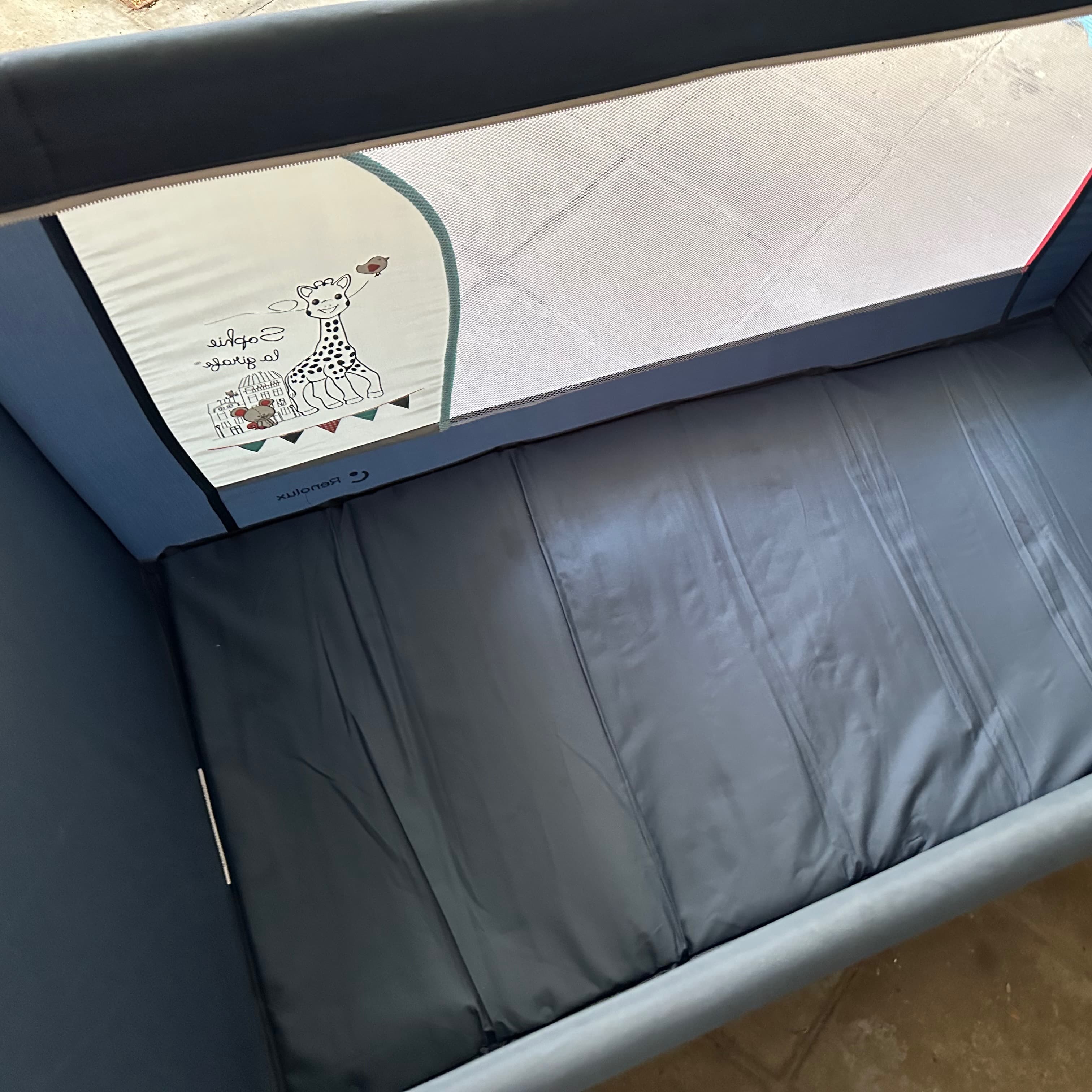 Das Sophie la Girafe® Klappbett von Renolux  - 9