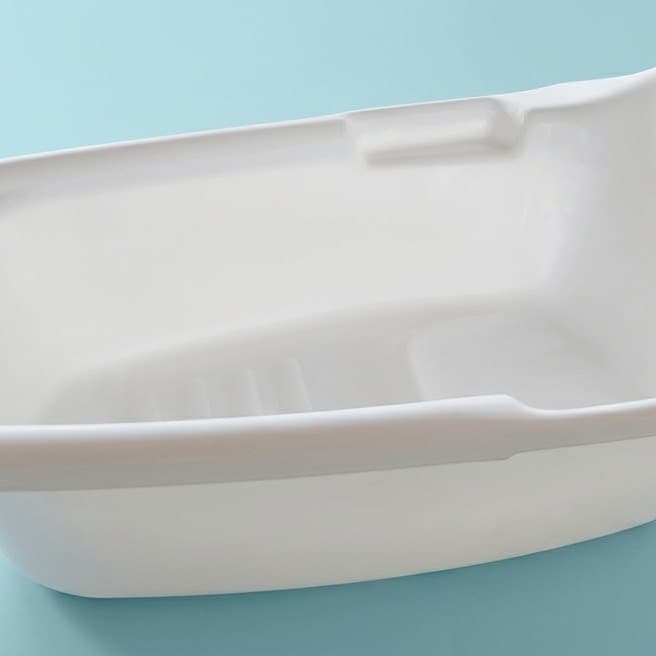 Baignoire blanche 