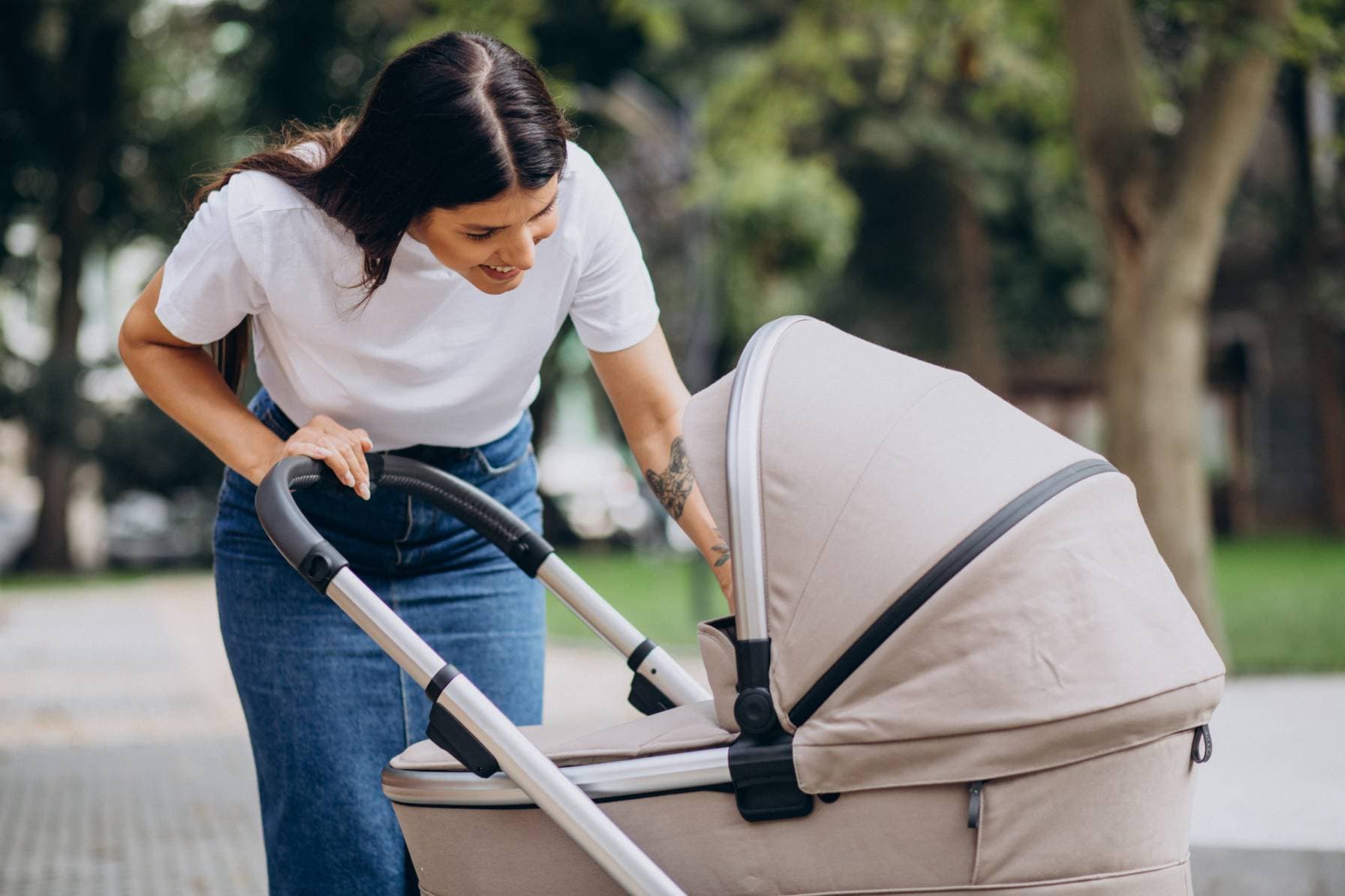 La Manera Más Inteligente de Reutilizar Equipamiento para Bebés: ¡Alquílalo a Familias Viajeras!
