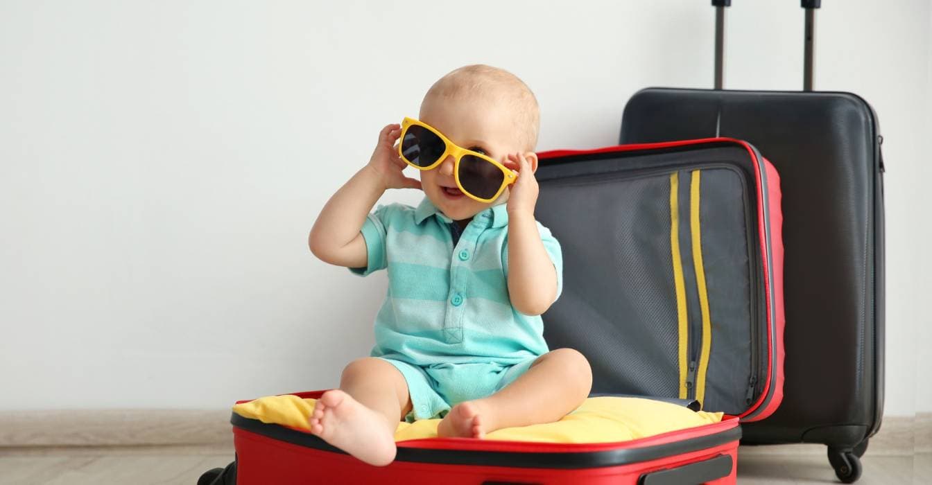 ¿A Qué Edad es Bueno Empezar a Viajar con un Bebé? Guía para el Primer Viaje del Bebé