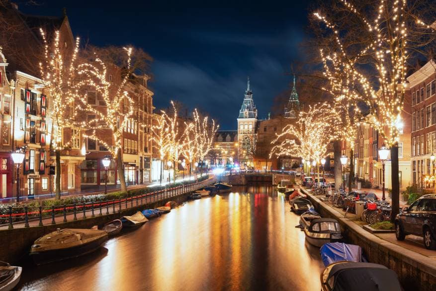 Tu Guía de Navidad 2023 en Ámsterdam con Niños