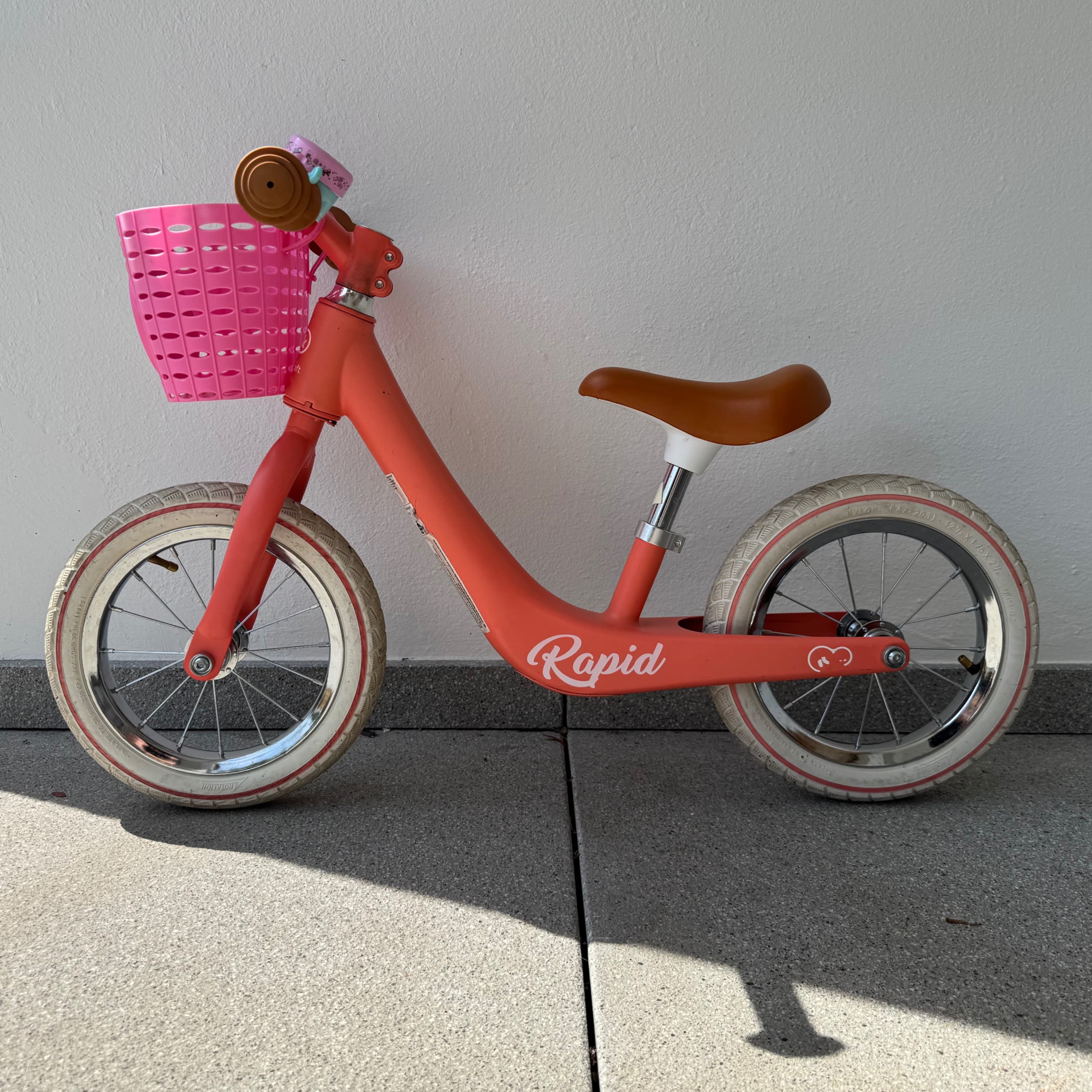Bicycle with no pedals