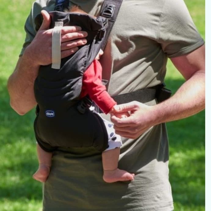 CHICCO EASY FIT BABY CARRIER, MOON GREY