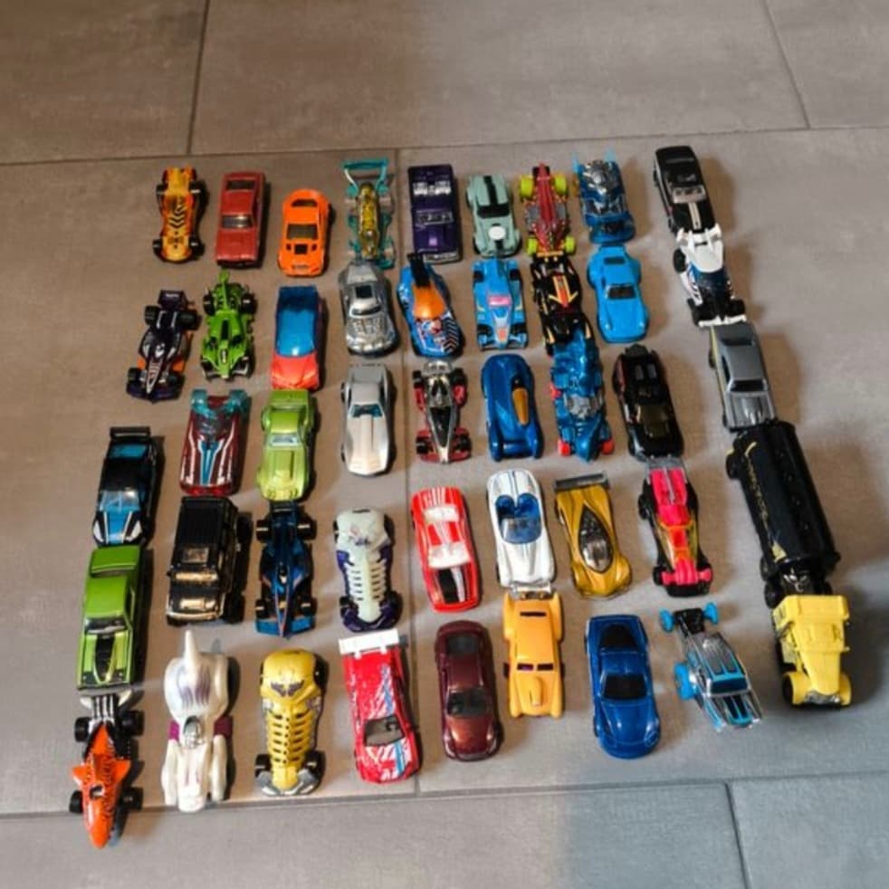 Muchos minicoches (Dinkies)