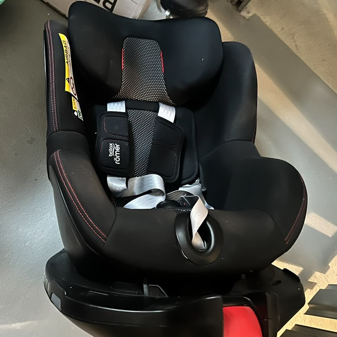 Britax Römer: Dualfix Mi-Size Cool Flow Black - 3
