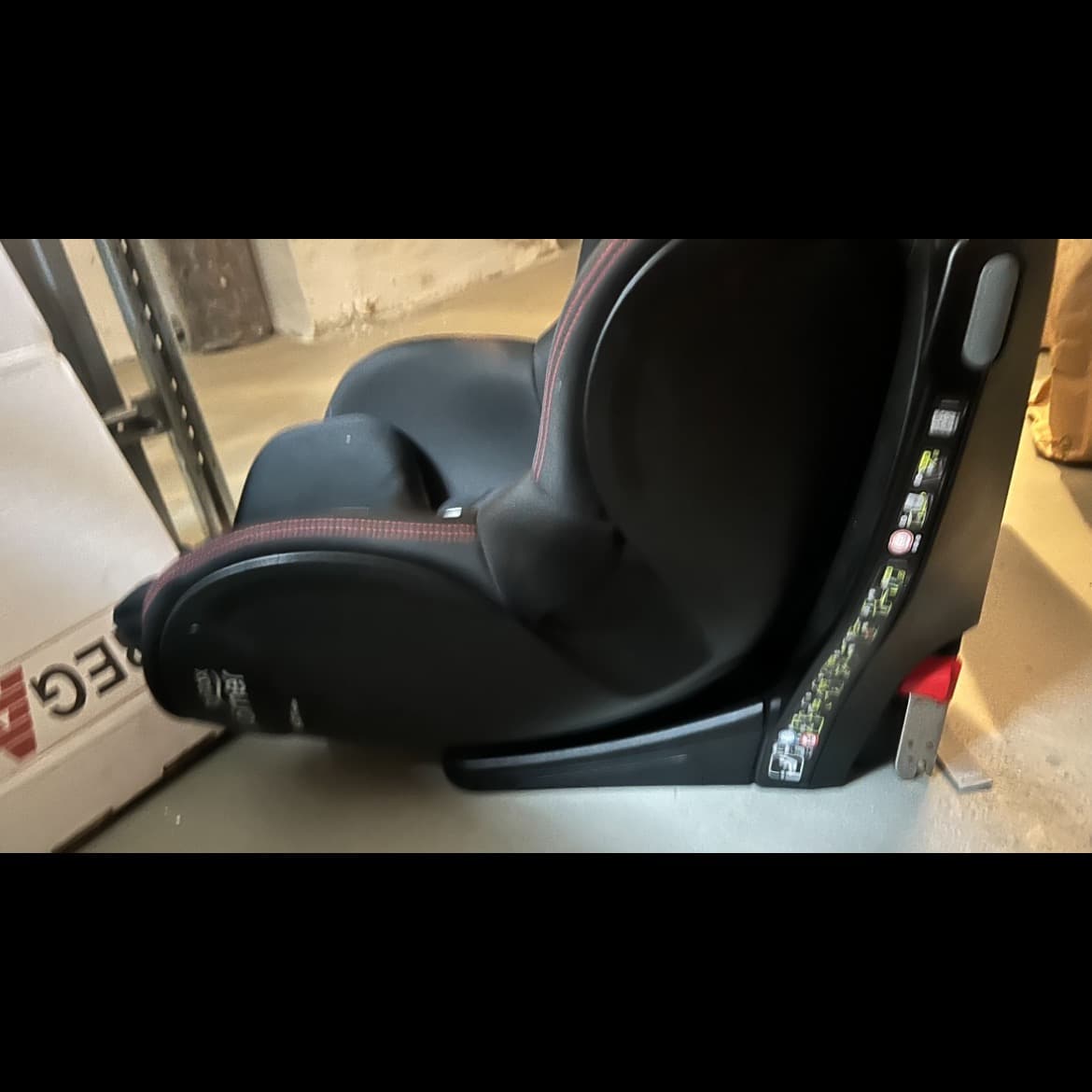 Britax Römer: Dualfix Mi-Size Cool Flow Black - 6