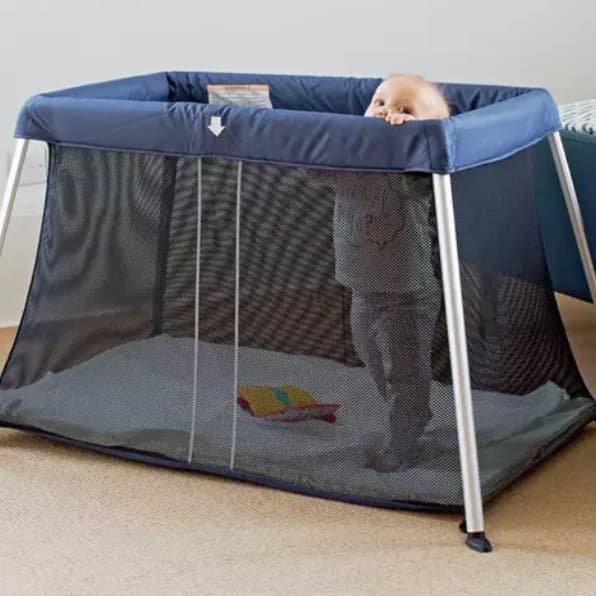 Cuggl Deluxe Ultraleichtes Reisebett - 3