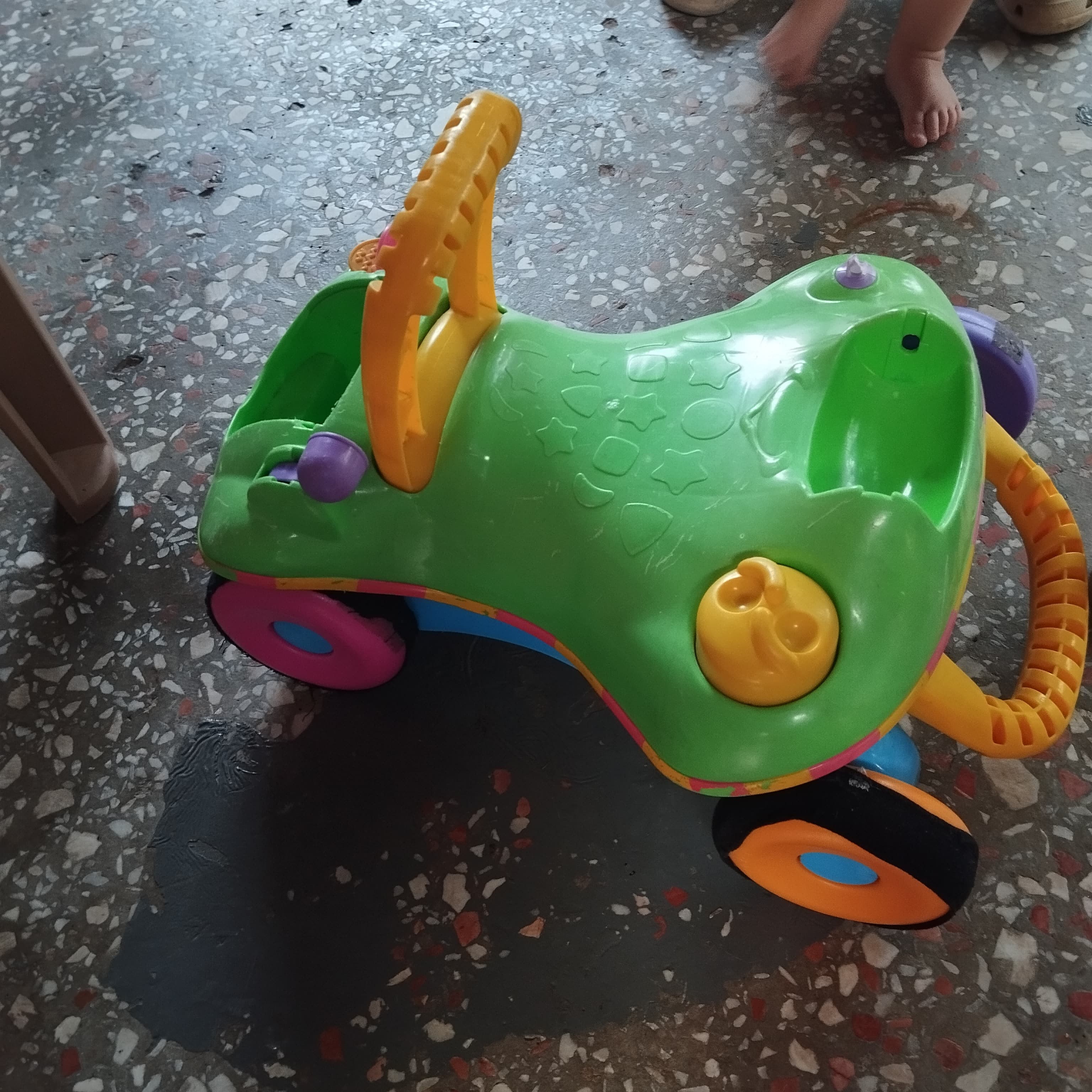 Playskool Step Start Walk 'n Ride - 2
