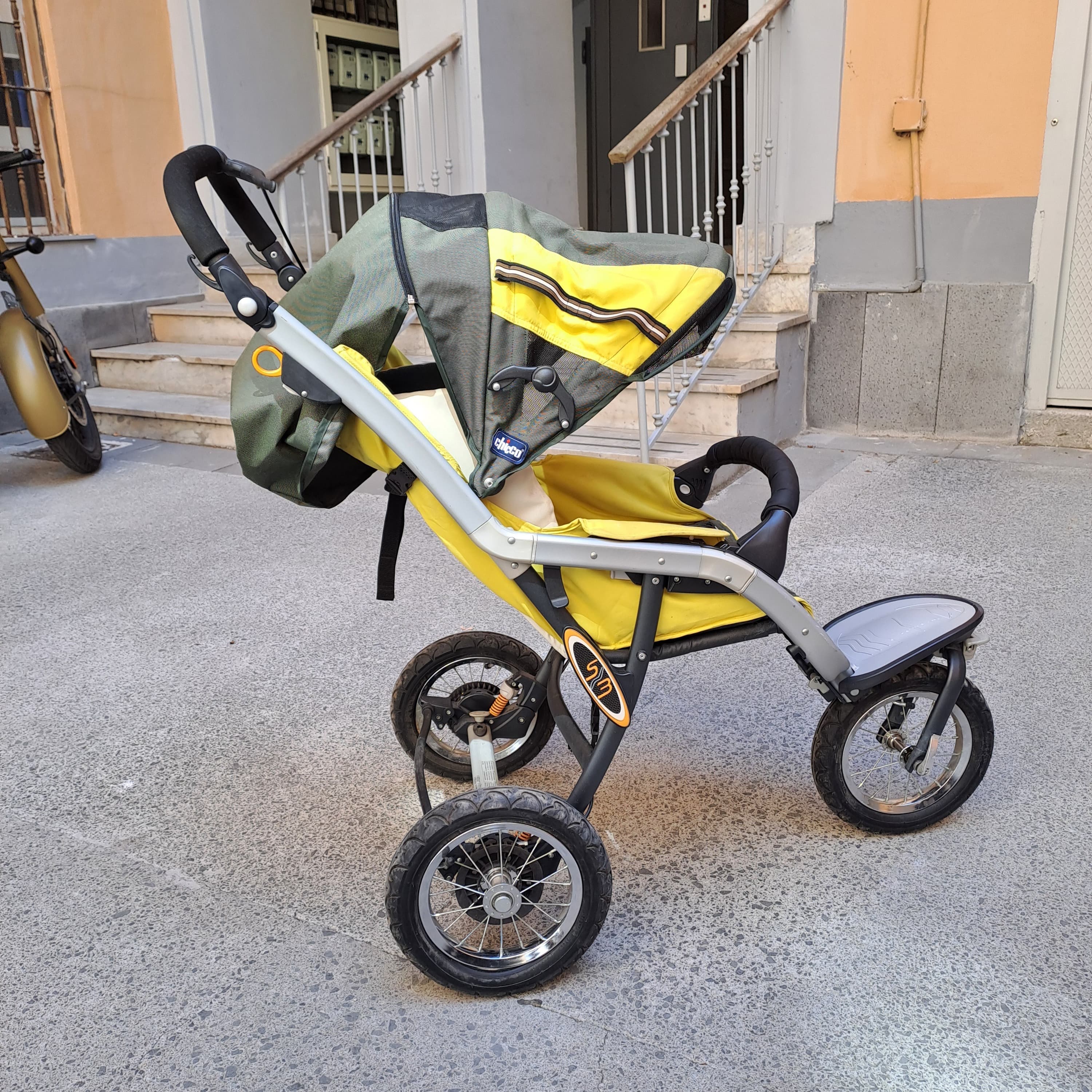 Chicco 3 tekerlekli bebek arabası - 2
