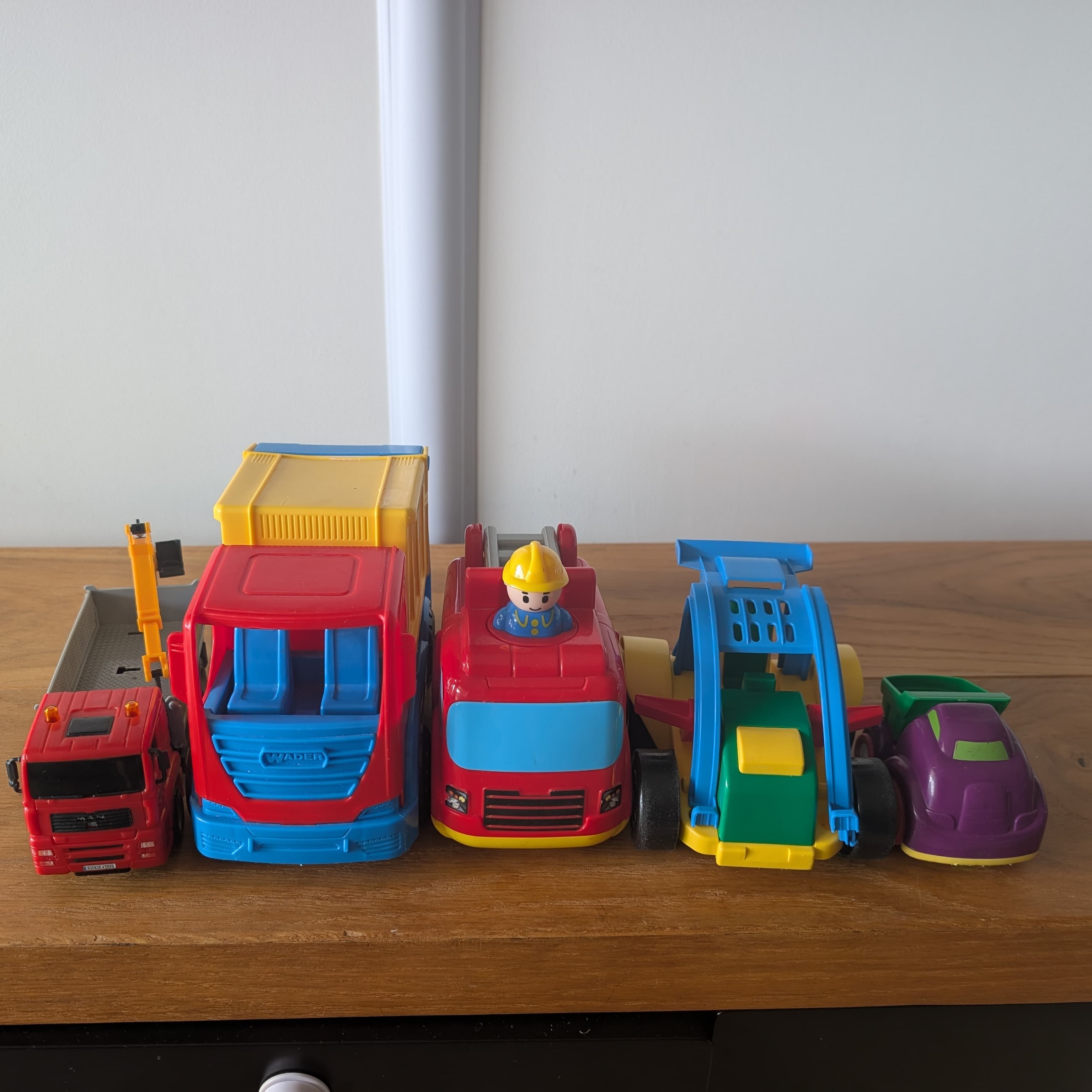 Set de cinco coches