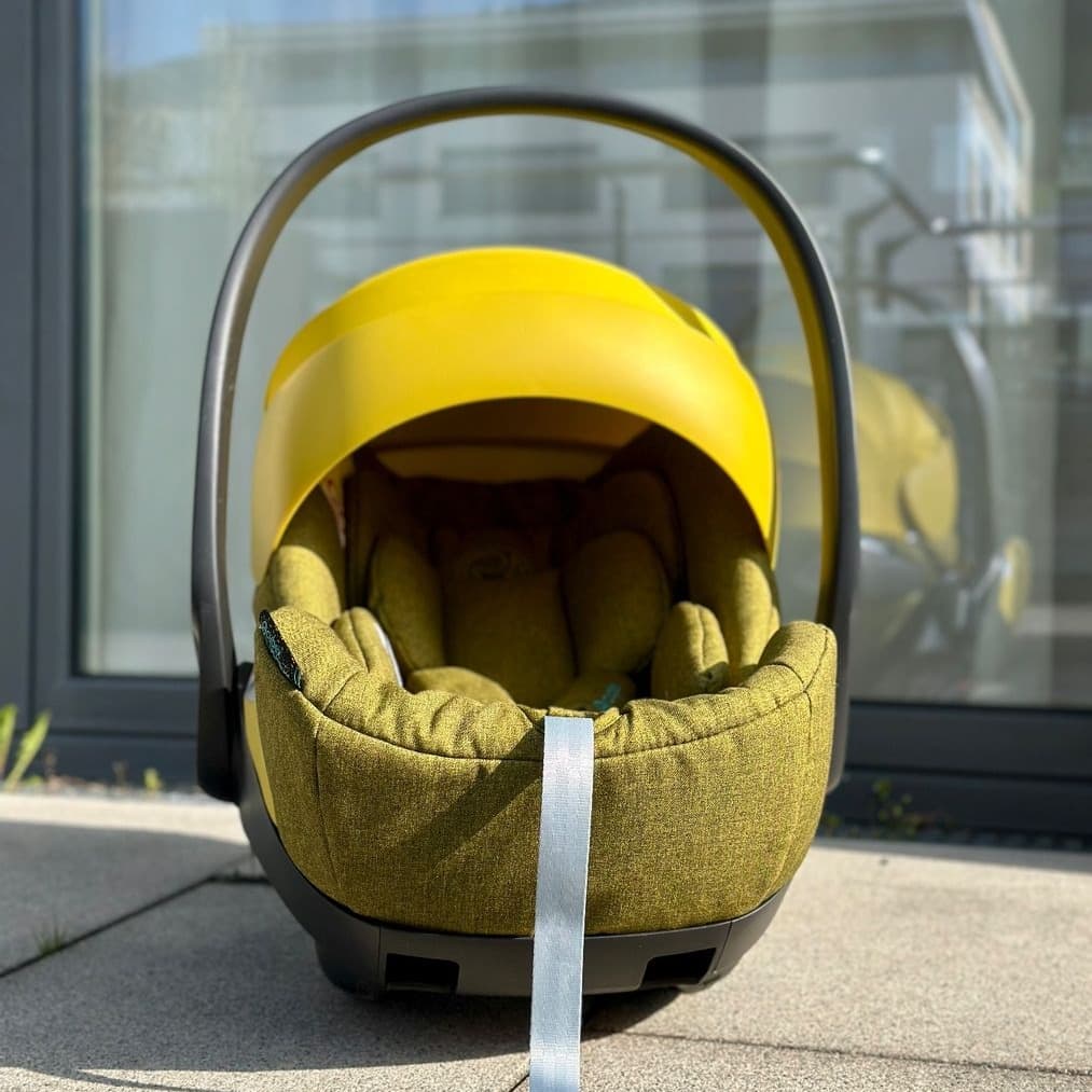 Cybex Cloud Z i-Size — Hardal Sarısı | Isofix Taban ve YOYO Bebek Arabası Adaptörleri ile - 3