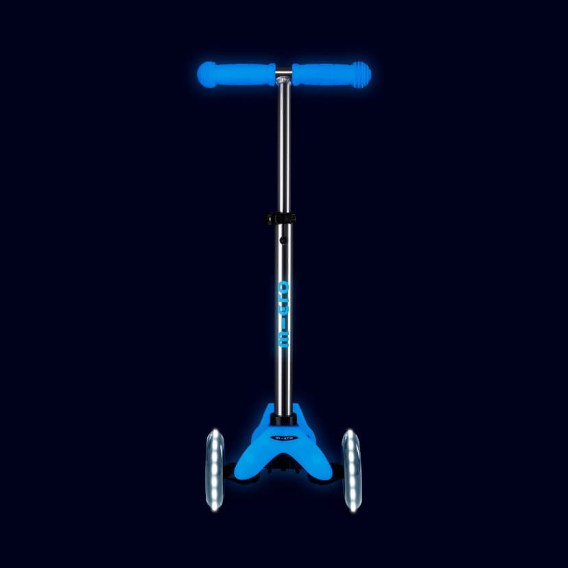 Mini Micro Deluxe Glow LED + Micro Helmet Panda Size Small (48 - 53cm) - 5