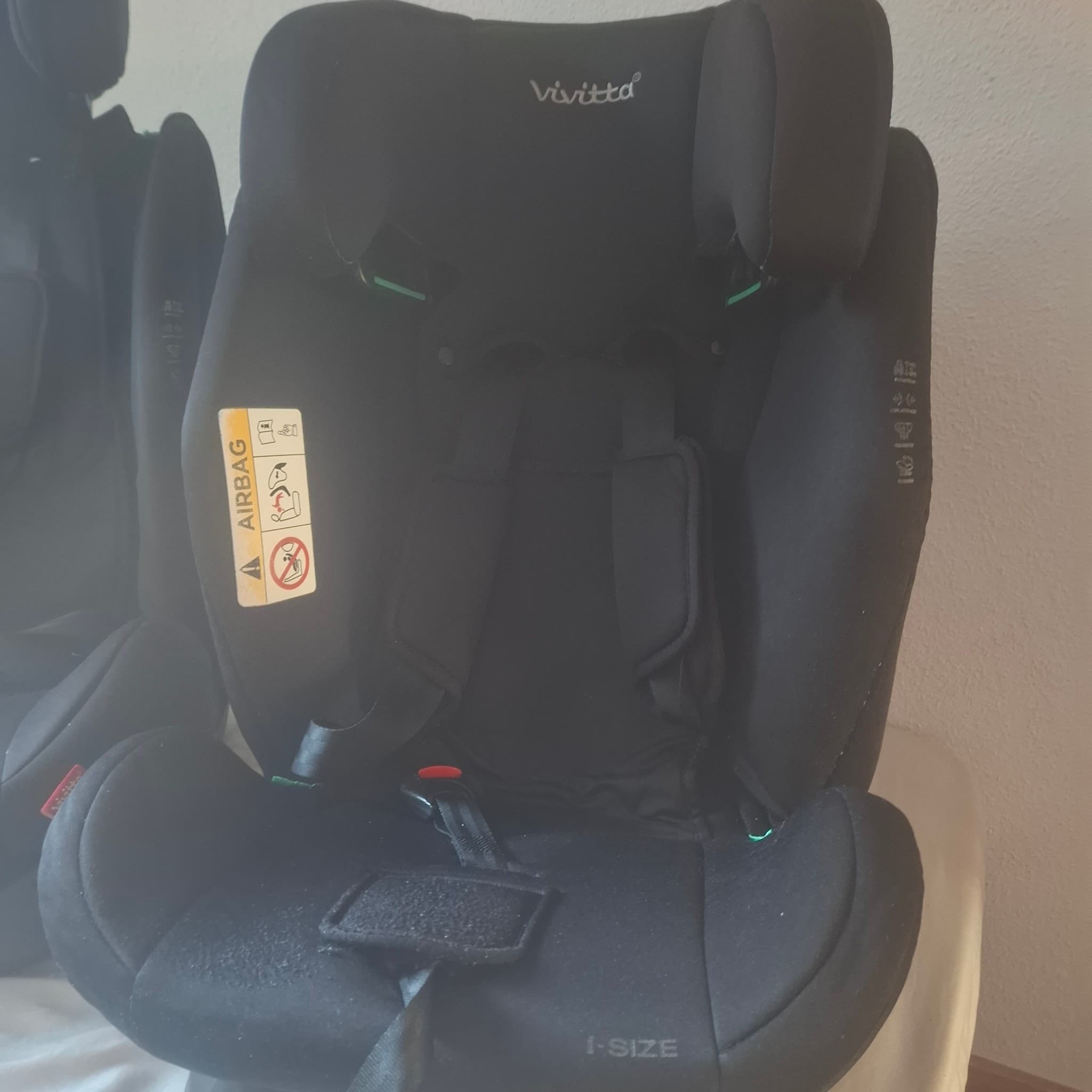 Vivitta (Gruppi 1/2/3) da 9 a 36 kg con Isofix - 5