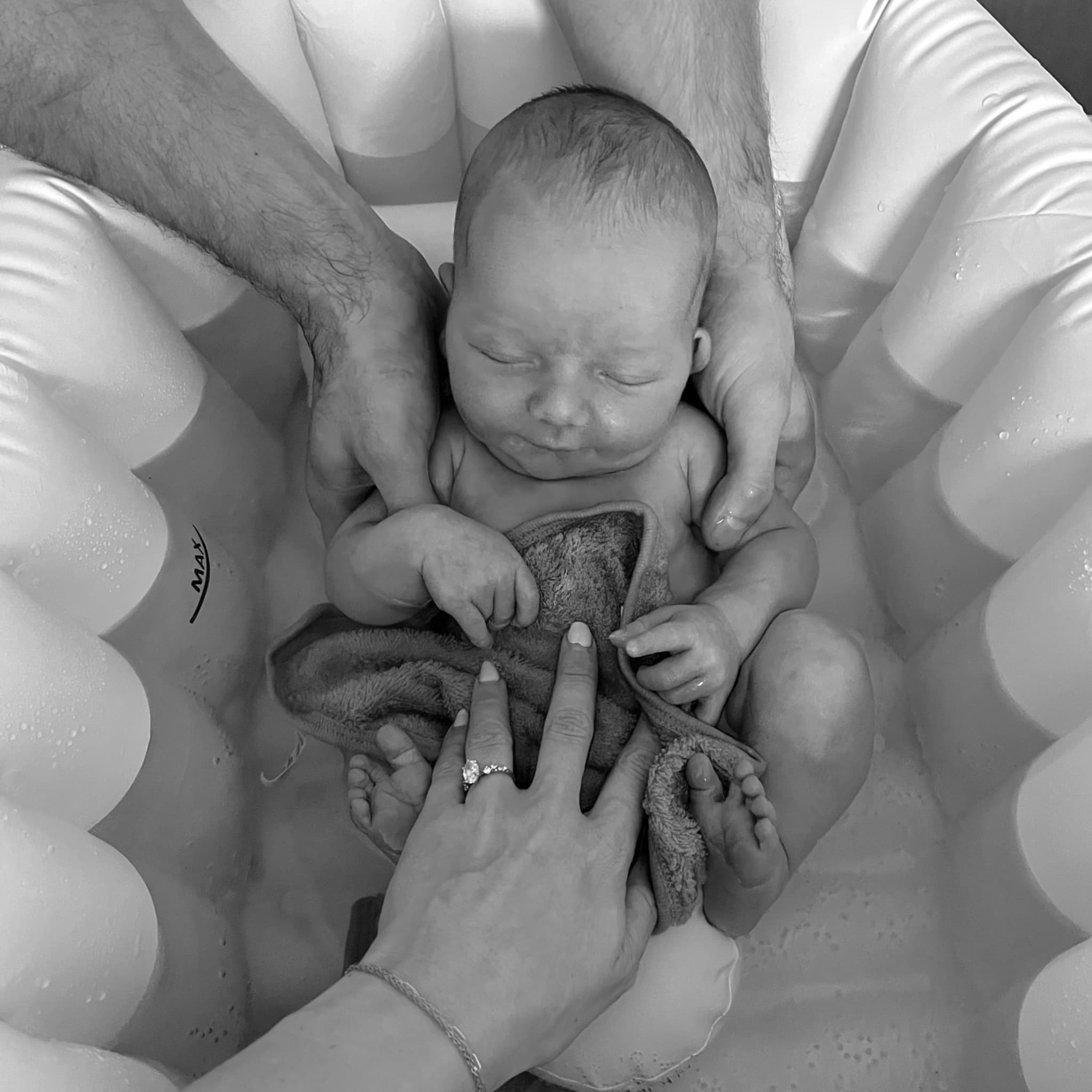 Inflatable baby bathtub - 4