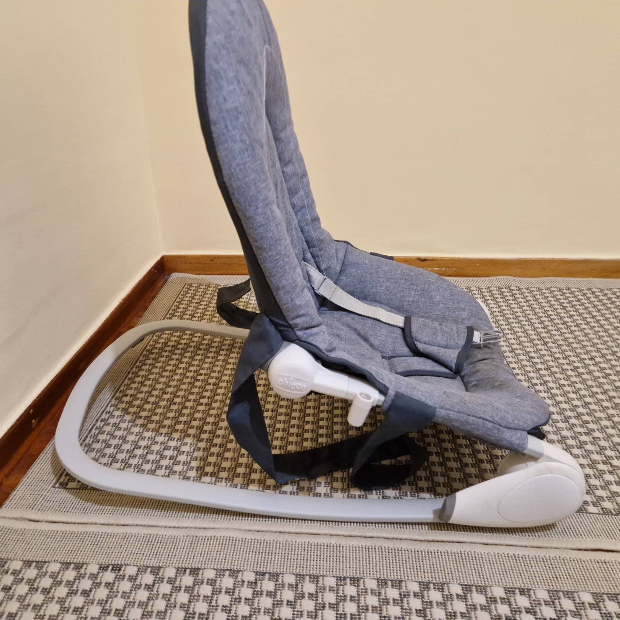 Chicco "Hoopla" bouncer - 3