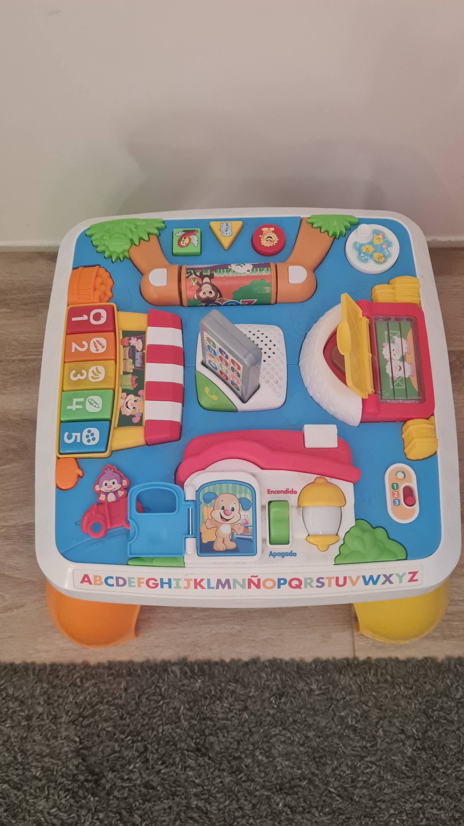 Fisher-Price-Aktivitätstabelle - 2