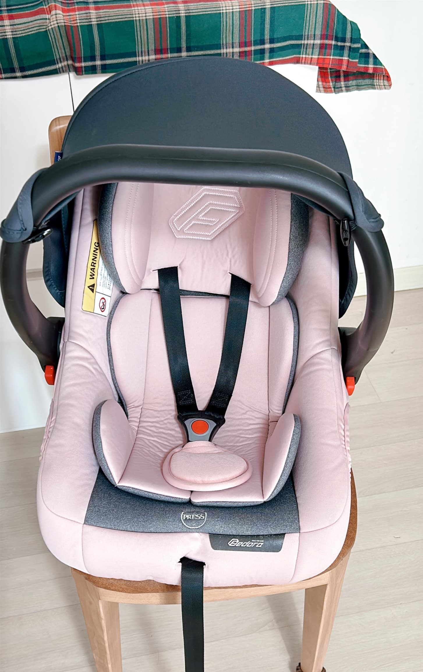Fedora Autositzträger (0—24 m/o) - 2