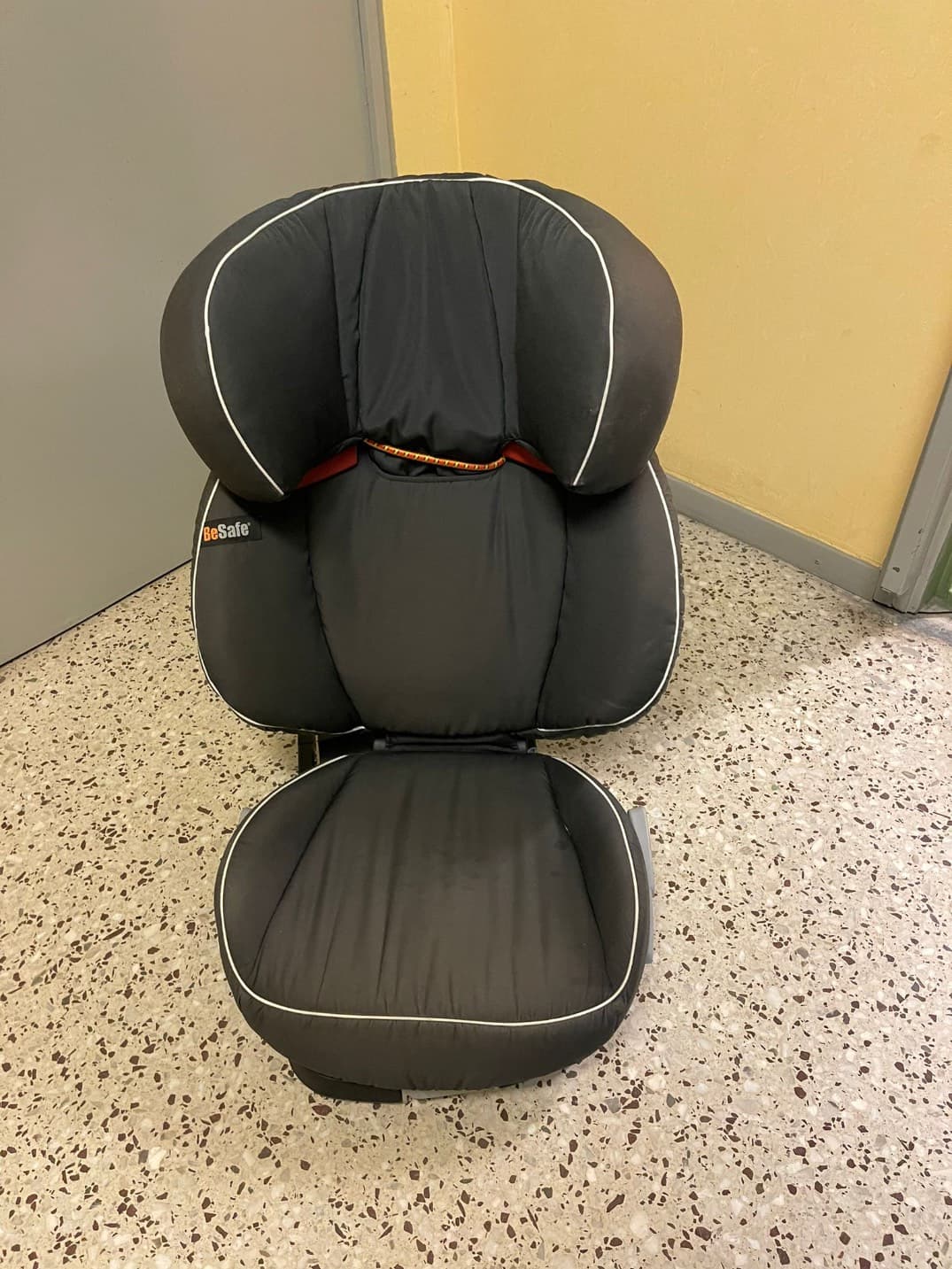 BeSafe - Booster Car seat / up to 36 kg - 3