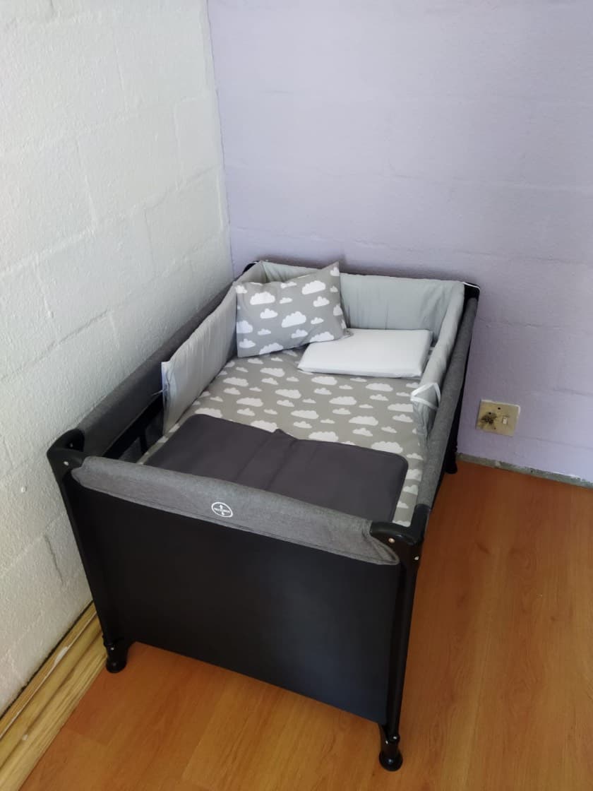 Camping cot