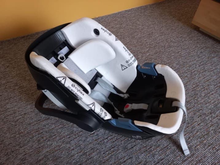 Cybex Infant Car Seat (egg) - 3