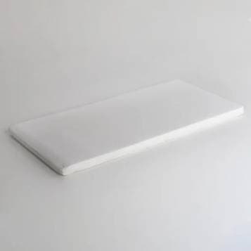Travel cot (0-3 years) with extra mattrass - 125cm x 65cm x 73cm - 2